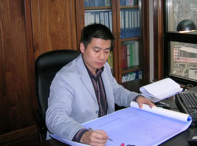 周庶津:千淘万漉虽辛苦 吹尽狂沙始得金
